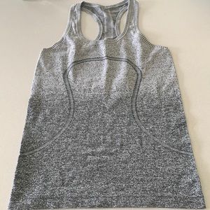 Swiftly tech tank lululemon